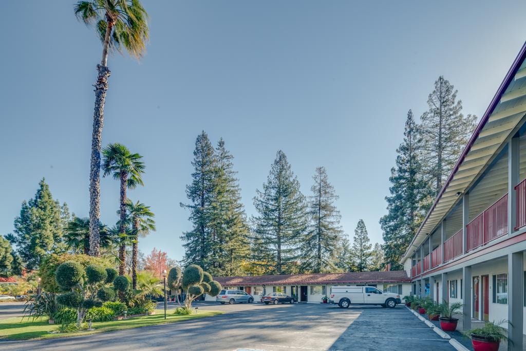 The Palo Alto Inn Buitenkant foto